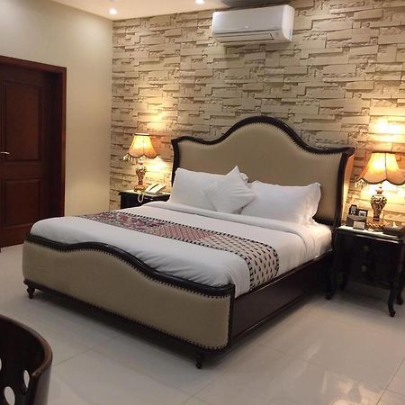 קראצ'י Orchards Cottage Hotel מראה חיצוני תמונה