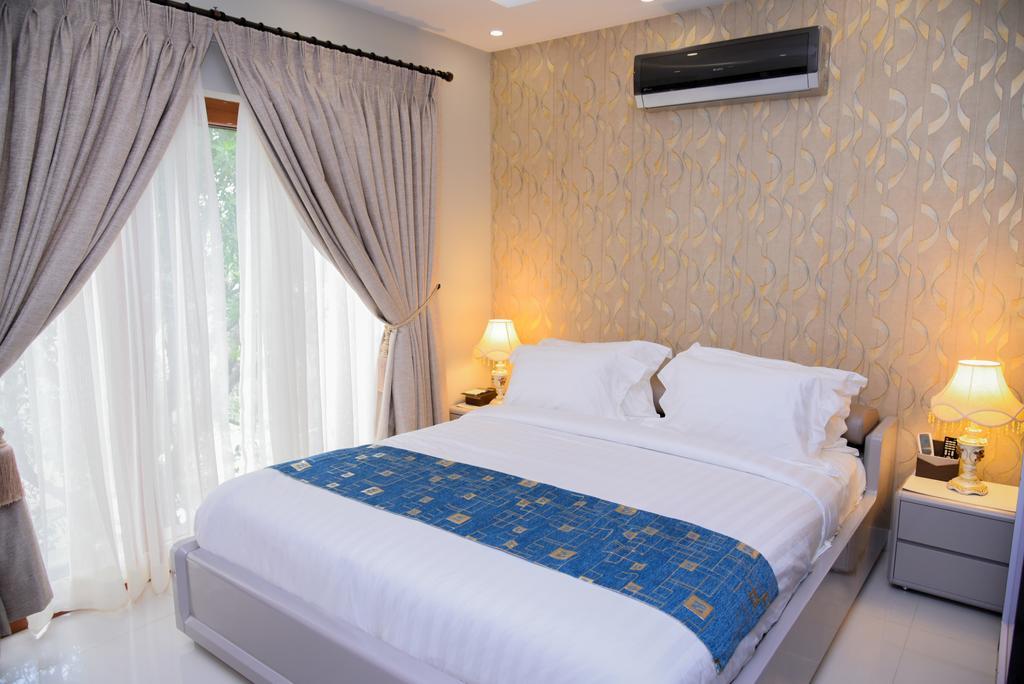 קראצ'י Orchards Cottage Hotel מראה חיצוני תמונה