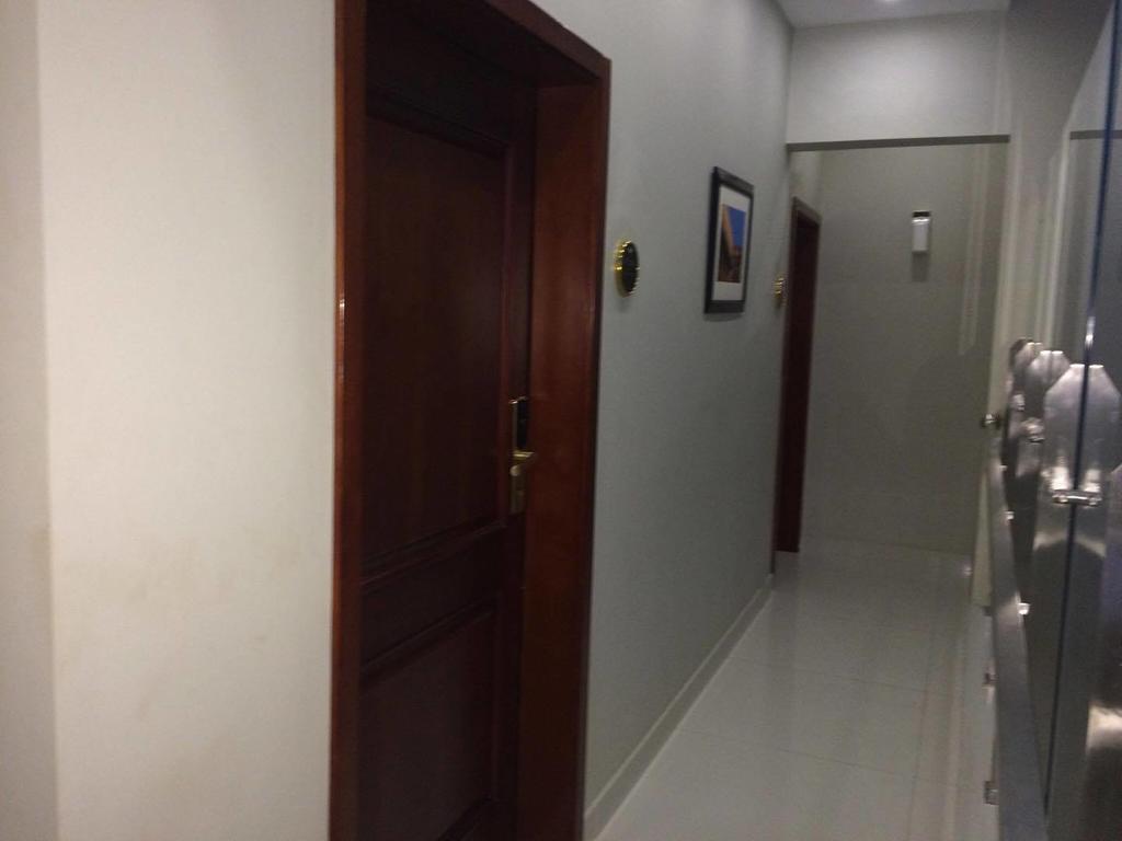 קראצ'י Orchards Cottage Hotel מראה חיצוני תמונה